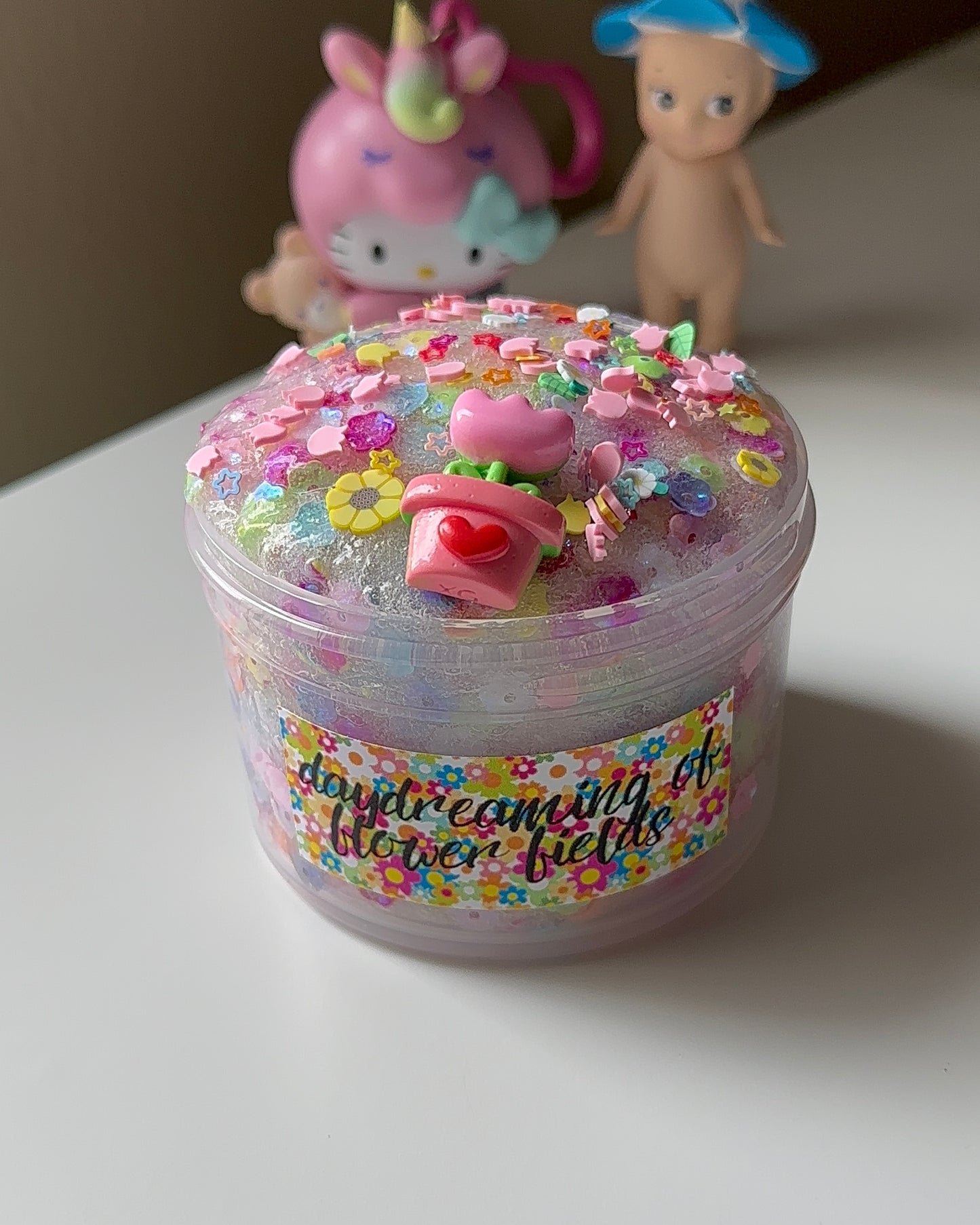 daydreaming of flower fields (7oz)